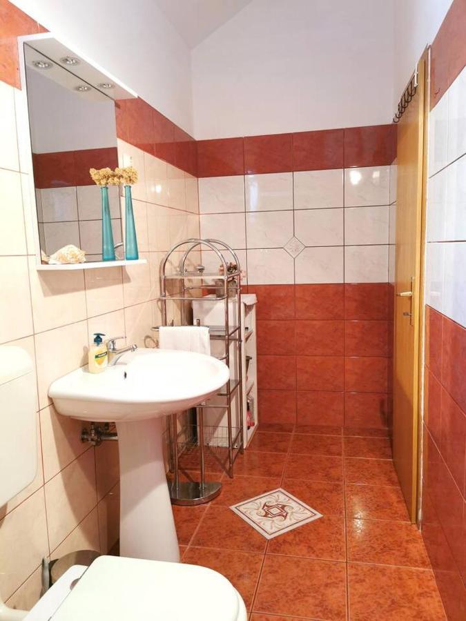 Apartment Biljana 波尔 外观 照片
